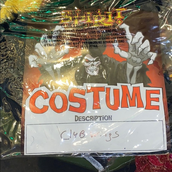 BNWT Club Wings - Picture 4 of 4